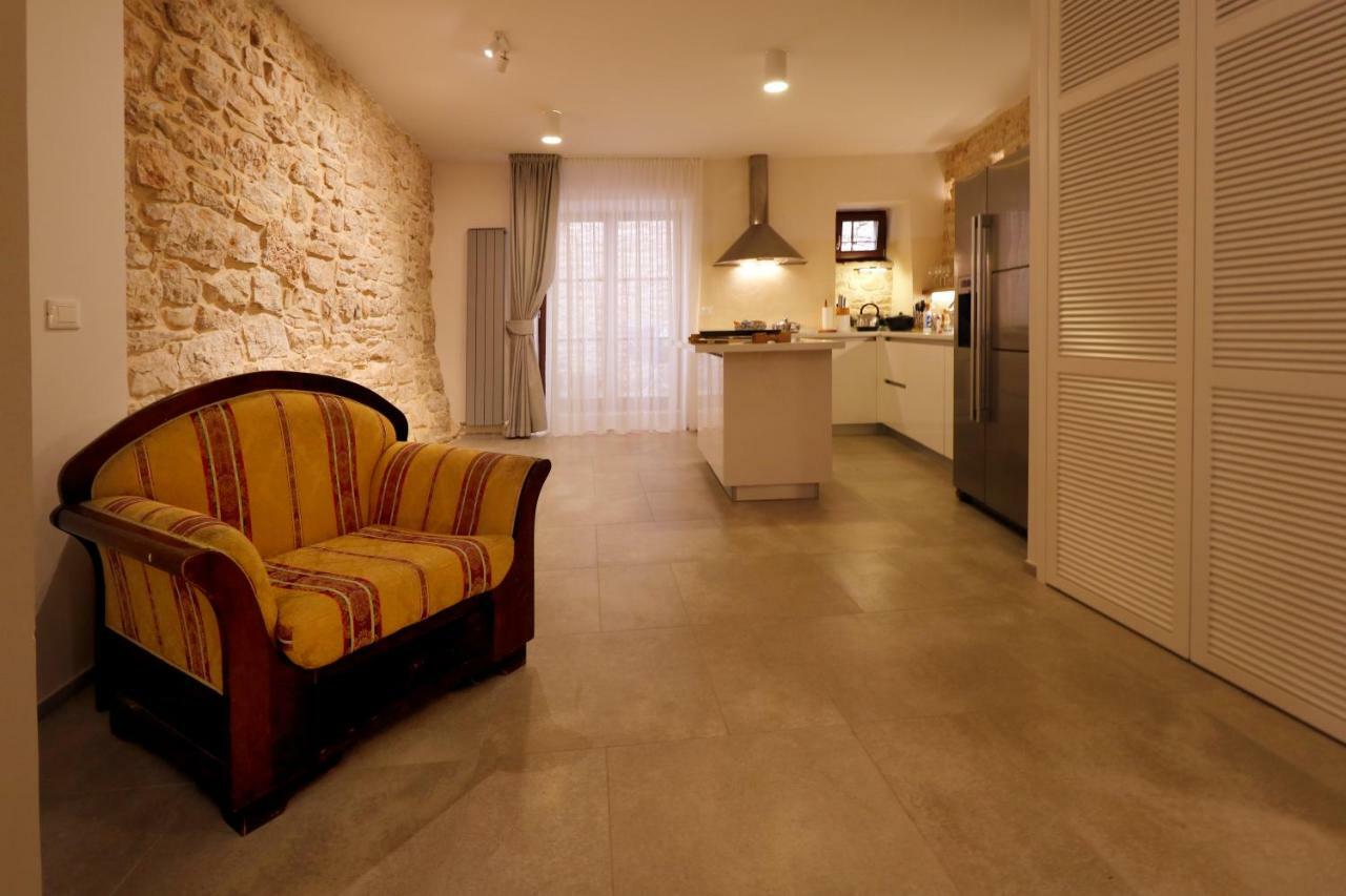Villa Castel Bale Εξωτερικό φωτογραφία